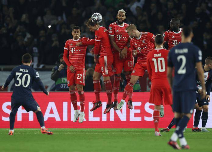 周六018：德甲 门兴格拉德巴赫VS拜仁慕尼黑，专家专业比分预测！